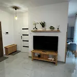 Moderato *